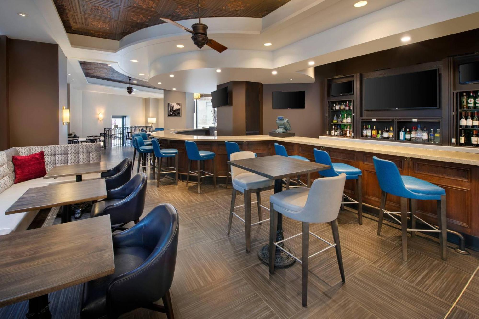 Hotel Courtyard By Marriott Downtown 3*