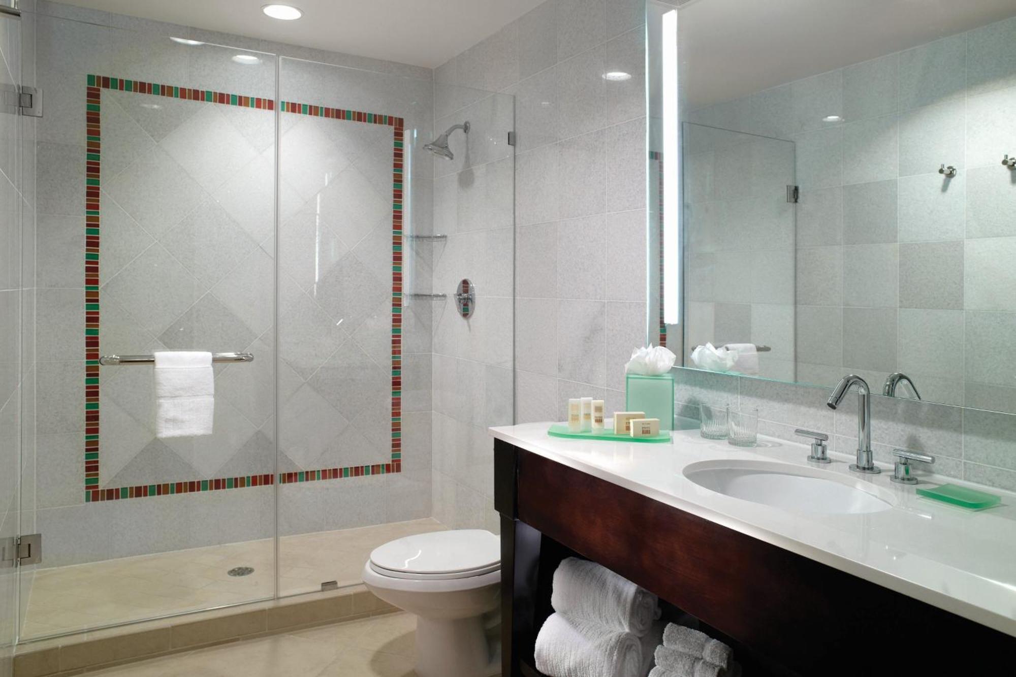 Courtyard By Marriott Downtown Atlanta
