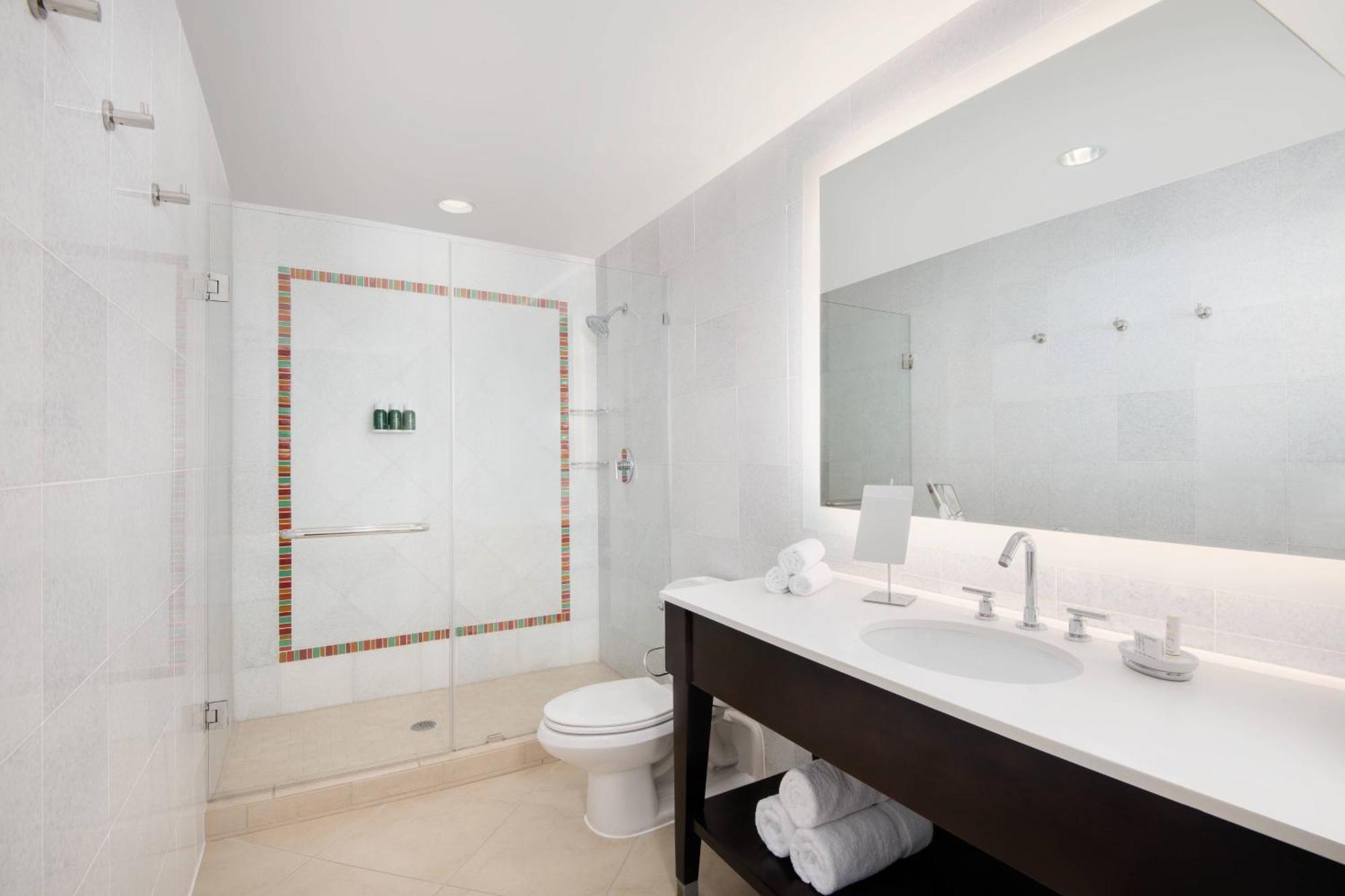 Courtyard By Marriott Downtown Hotel 3*