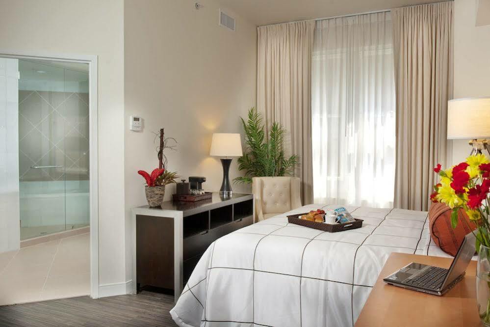 Courtyard By Marriott Downtown 3*